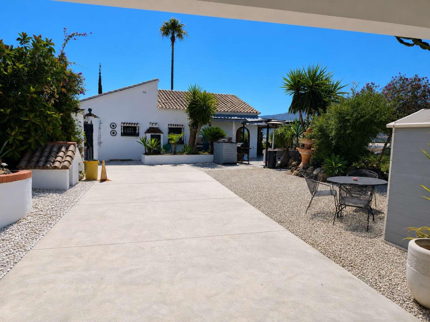 Villa for Sale in Alhaurín de la Torre