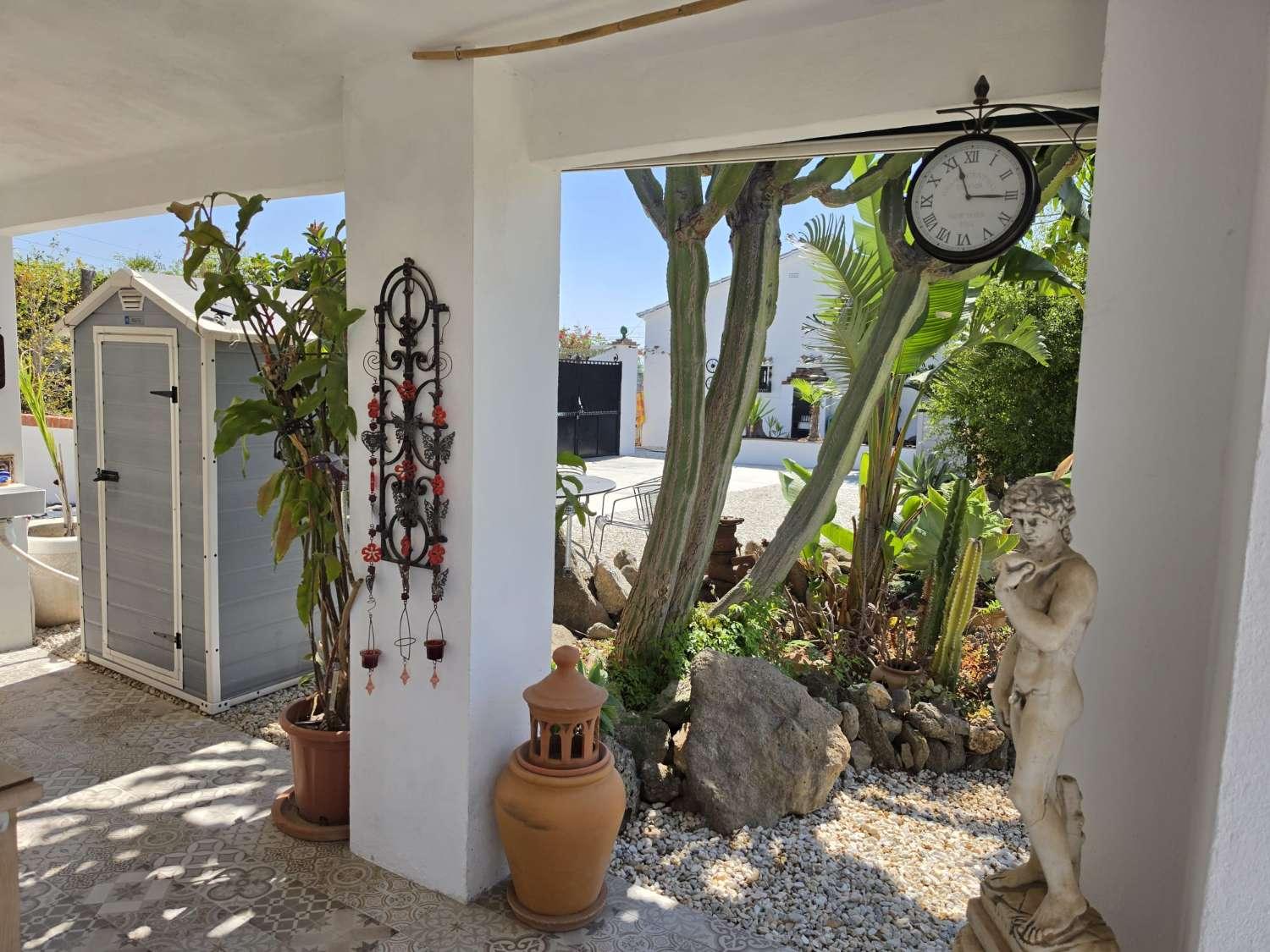 Villa for Sale in Alhaurín de la Torre