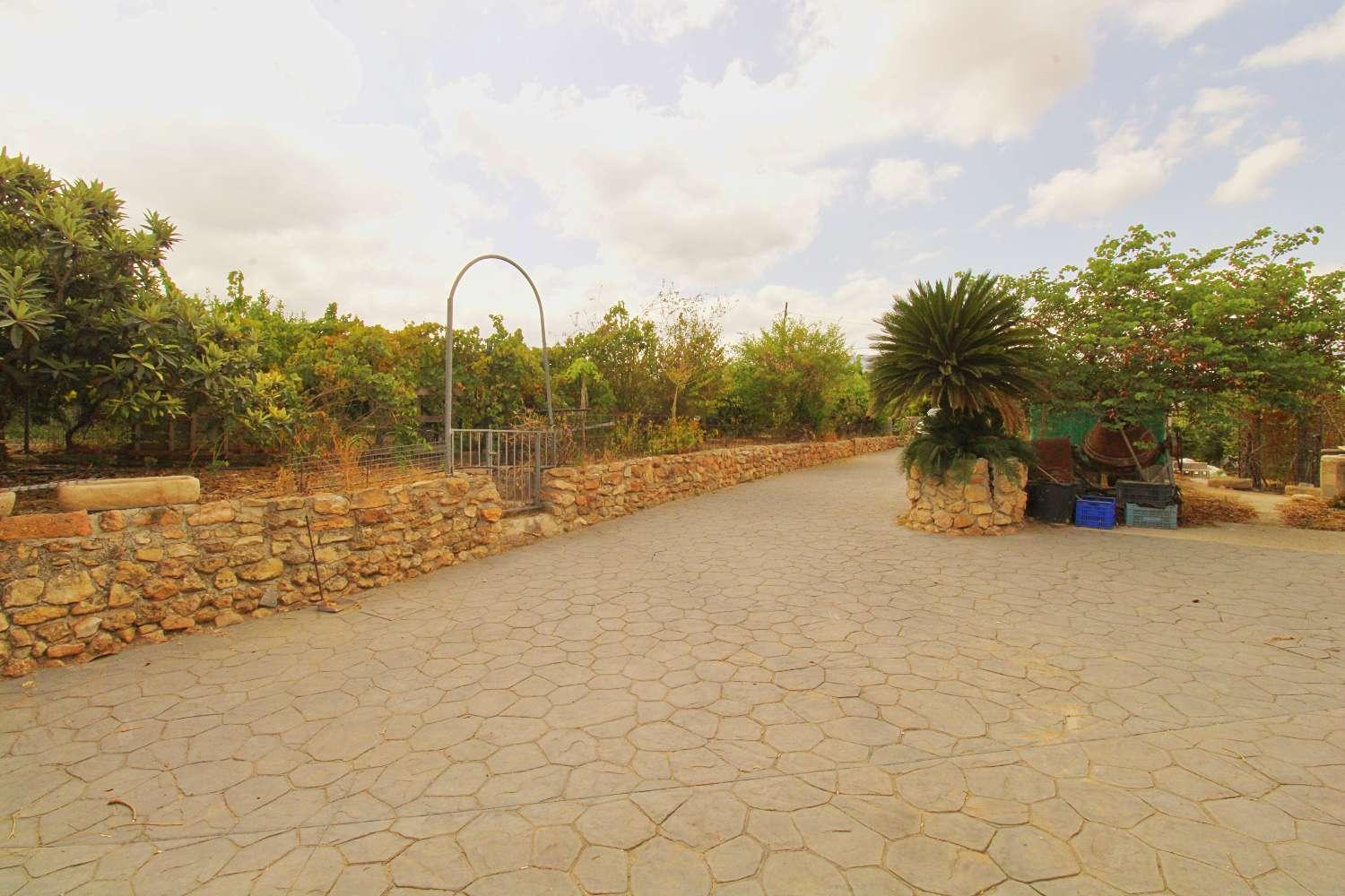 Finca en Venta en Alhaurín de la Torre
