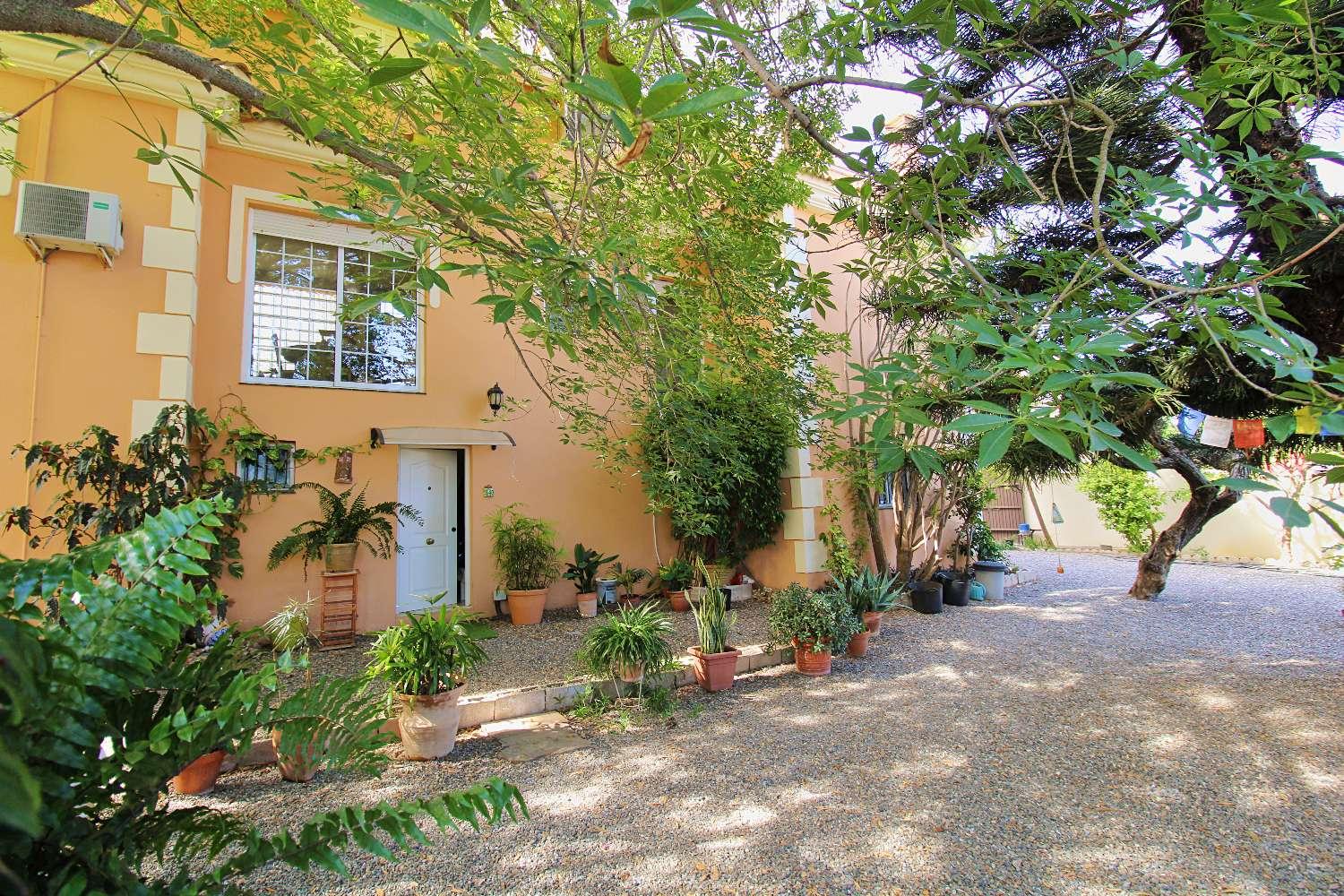 Villa for Sale in Alhaurín de la Torre