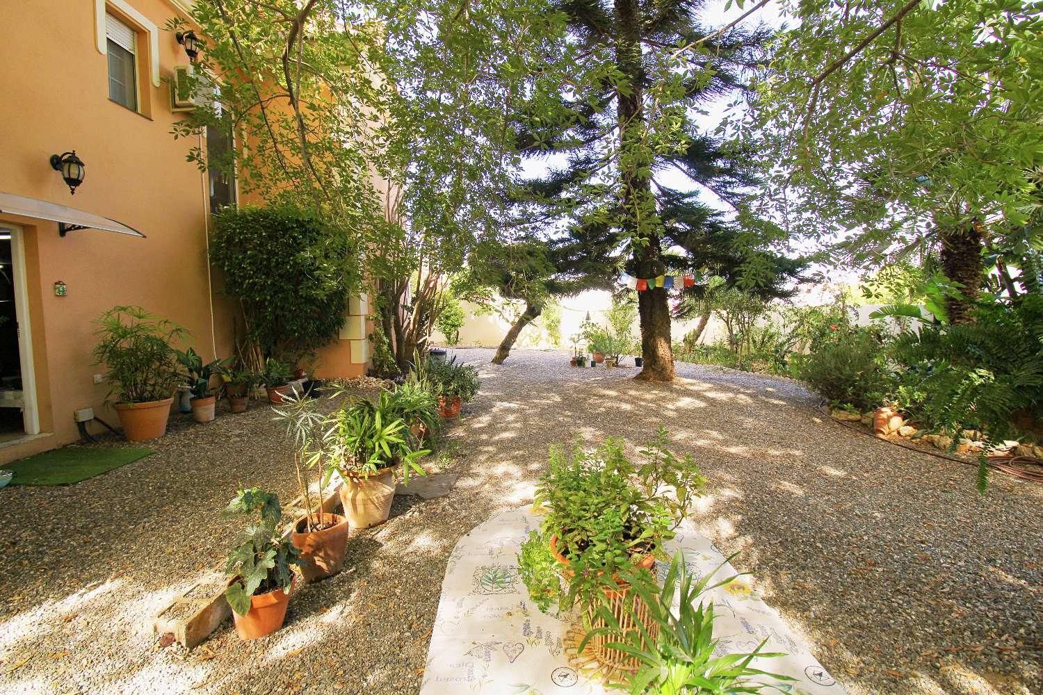 Villa for Sale in Alhaurín de la Torre