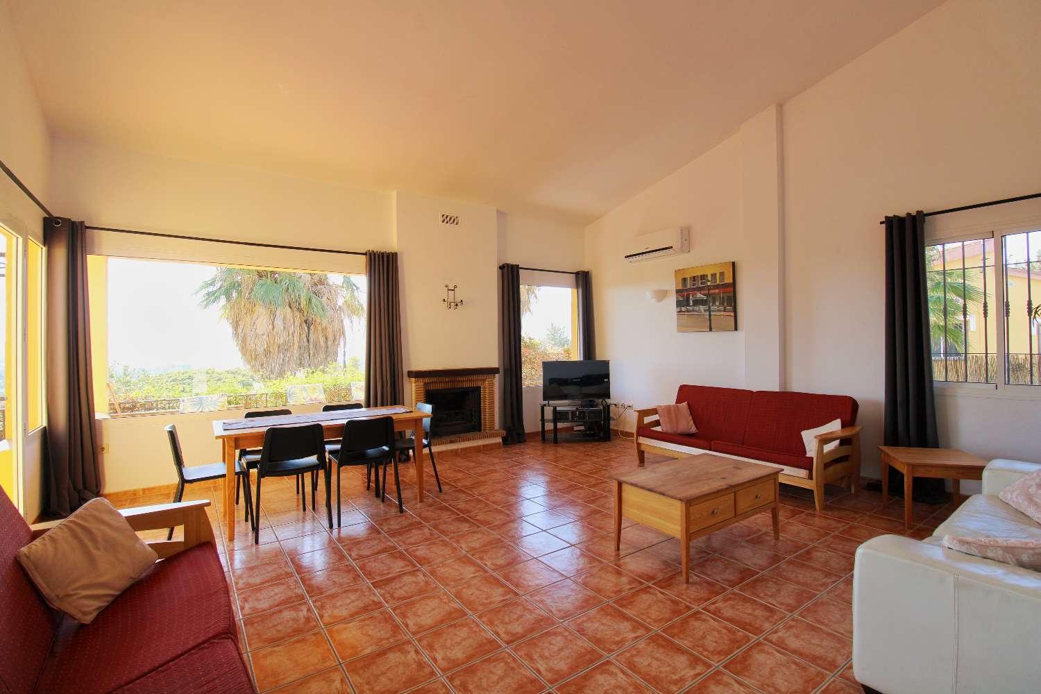 Villa for Sale in Alhaurín de la Torre