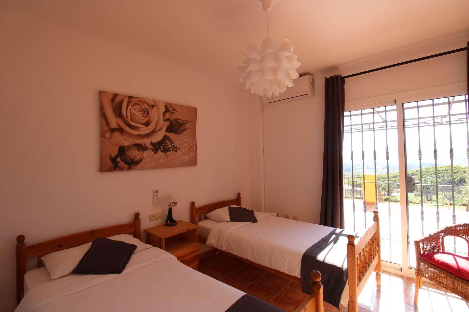 Villa for Sale in Alhaurín de la Torre