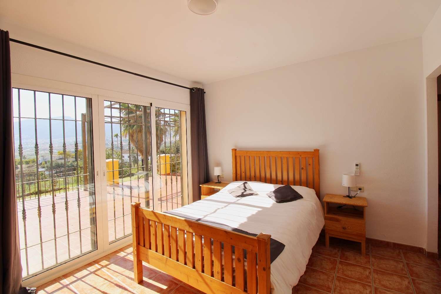 Villa for Sale in Alhaurín de la Torre