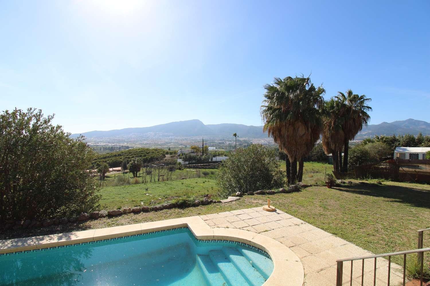 Villa for Sale in Alhaurín de la Torre