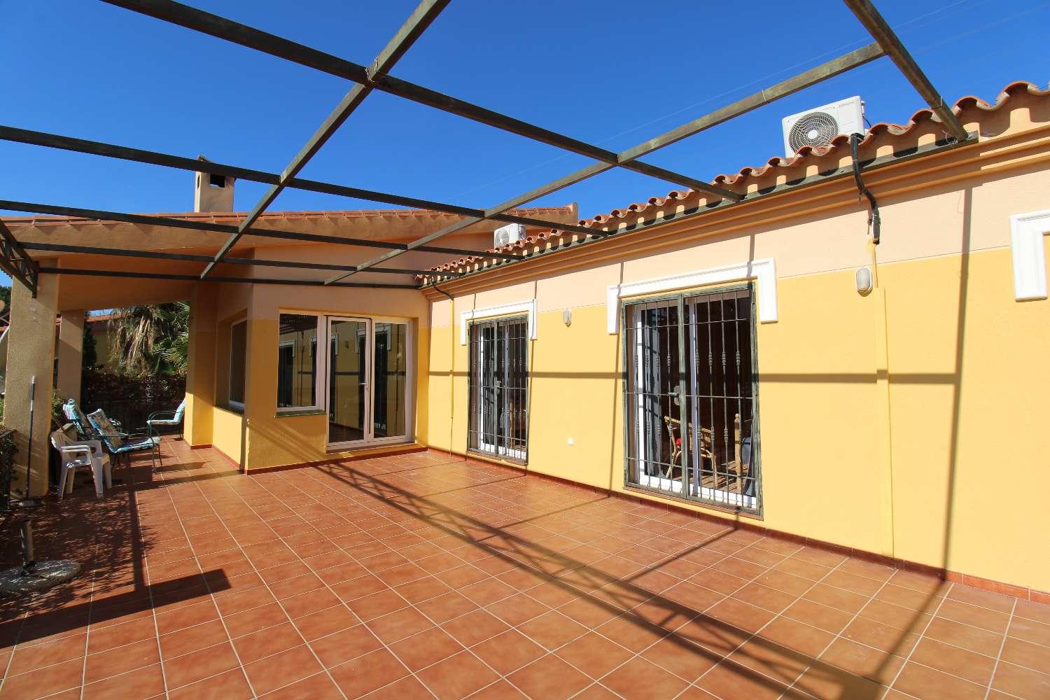 Villa for Sale in Alhaurín de la Torre