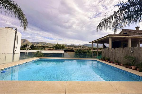 Bungalow for Rent in Alhaurín de la Torre