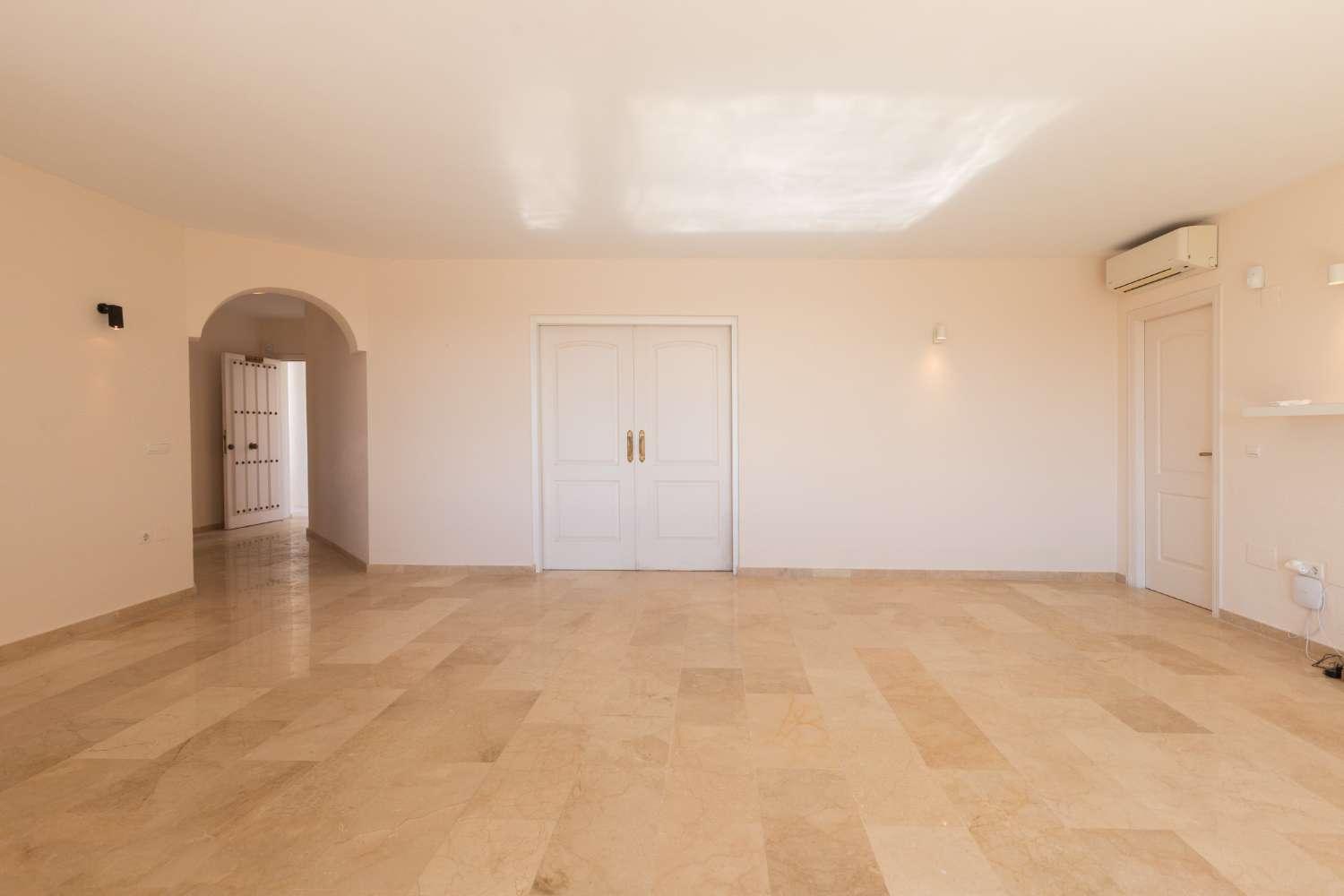 Villa for Sale in Mijas