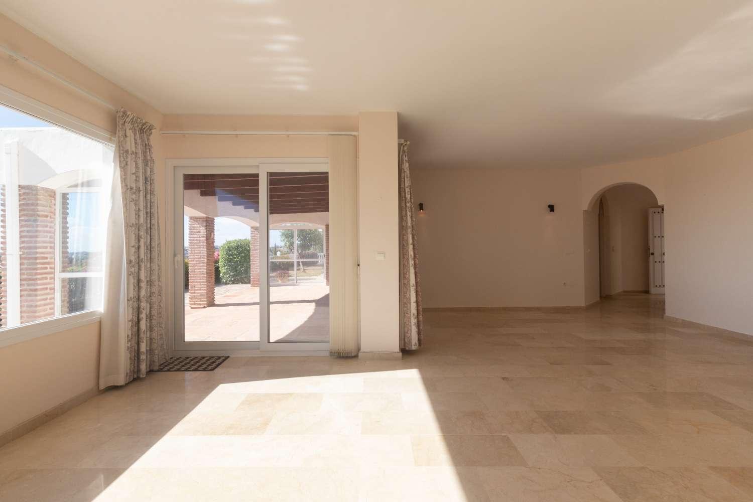 Villa for Sale in Mijas