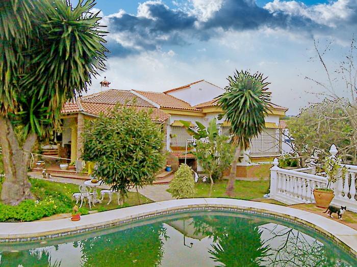 Villa for Rent in Alhaurín de la Torre