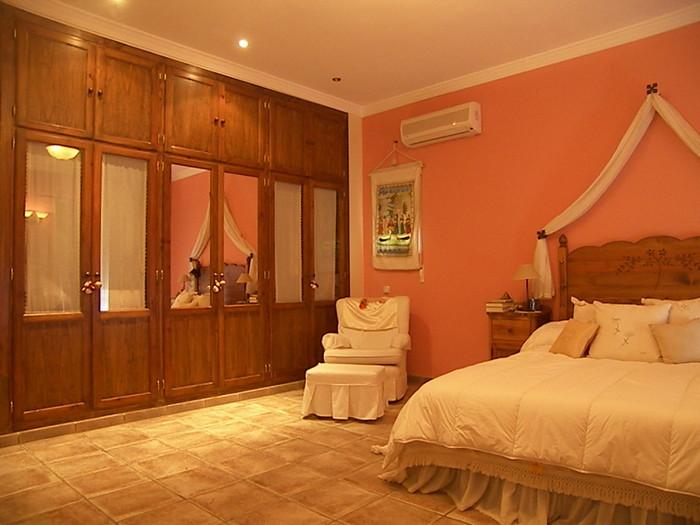 Villa for Rent in Alhaurín de la Torre