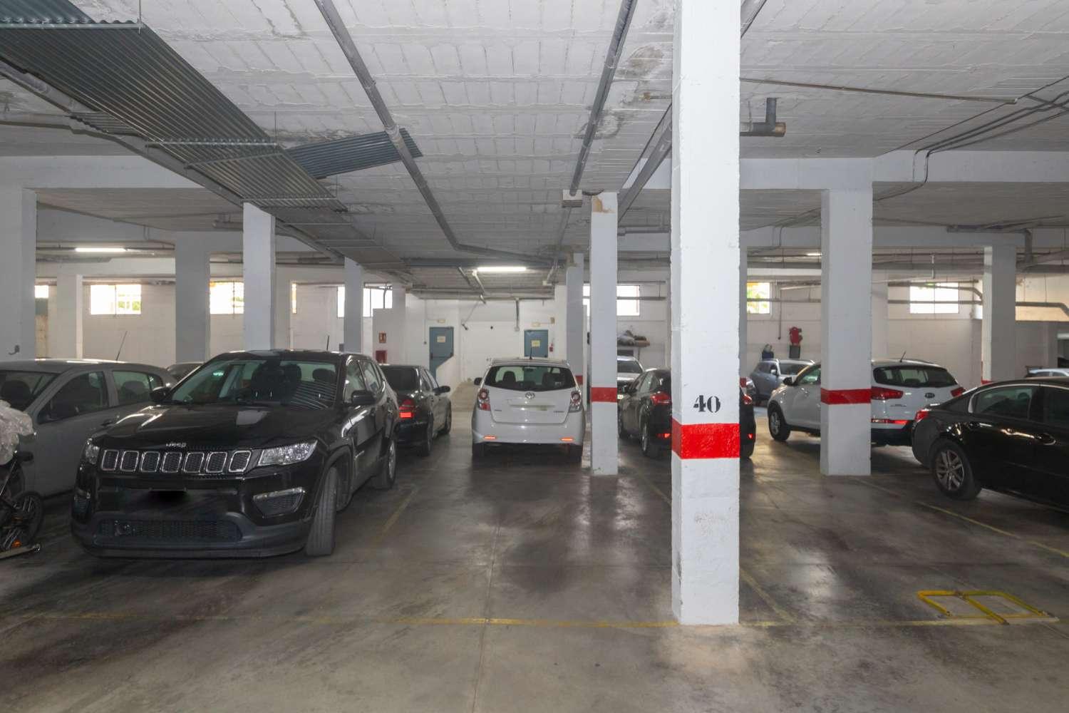 Garaje en Venta en Alhaurín de la Torre