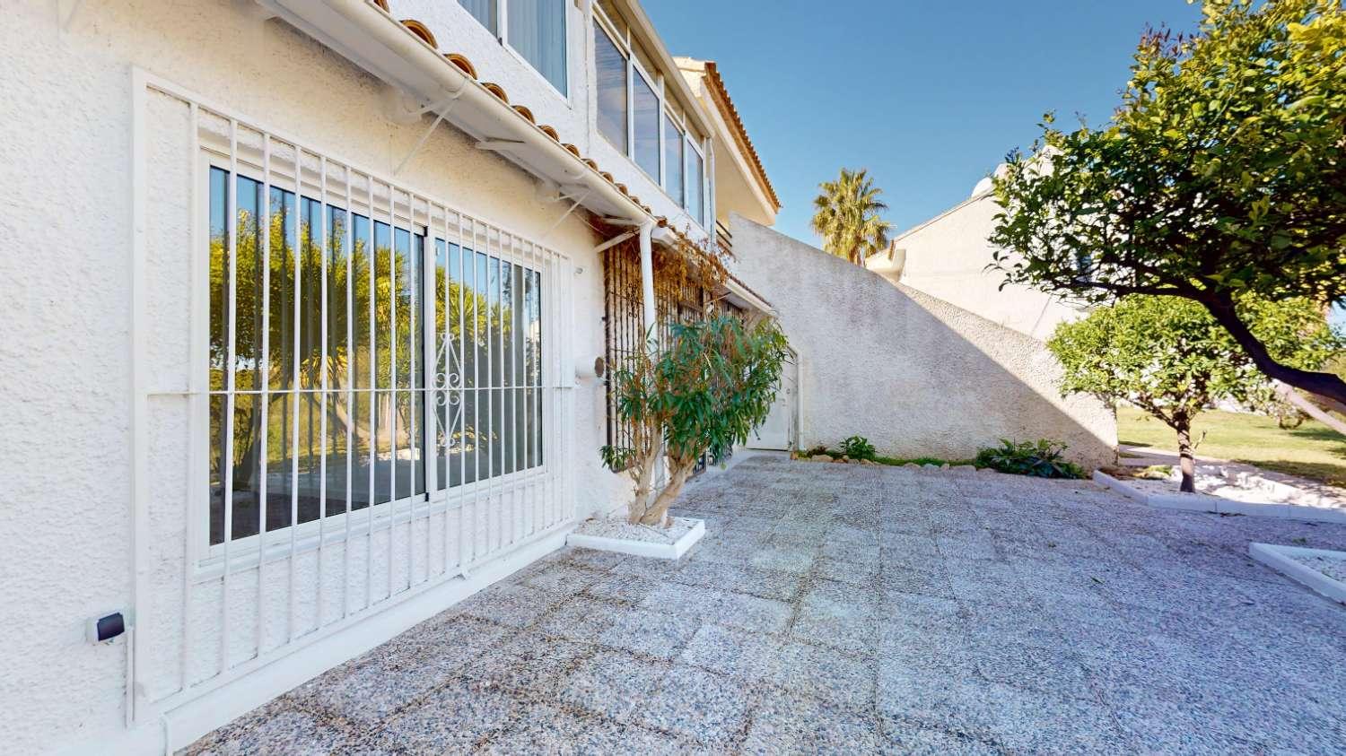 Adosado en Venta en Orihuela
