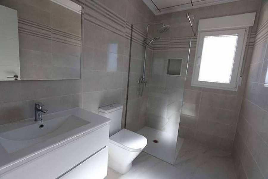 Villa for Sale in Pinoso