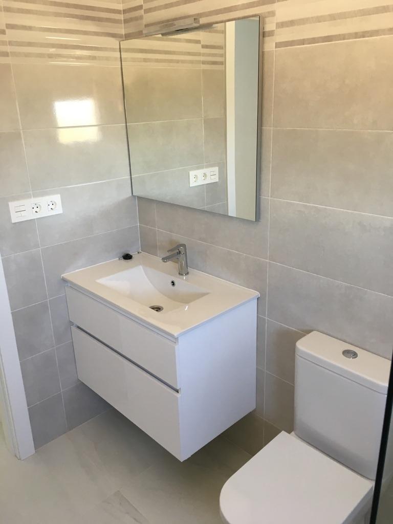 Villa for Sale in Pinoso