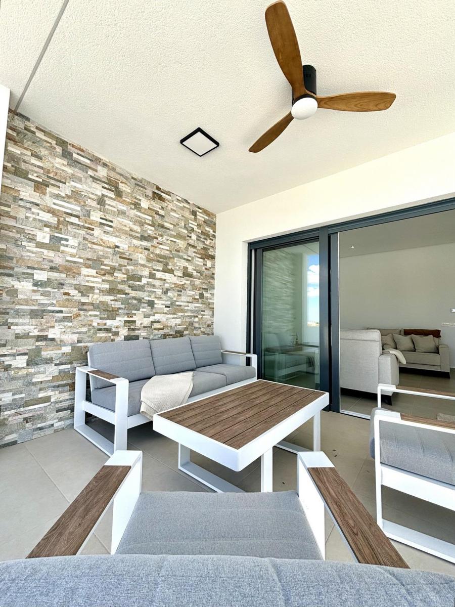 Villa for Sale in Benijófar