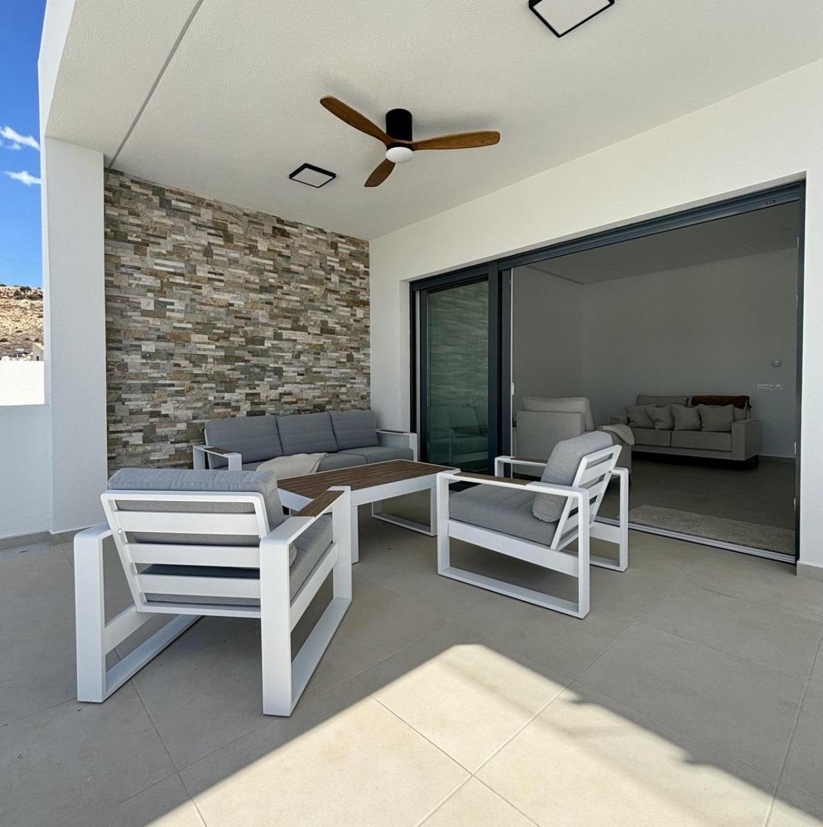 Villa for Sale in Benijófar