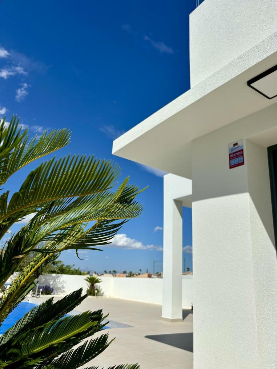 Villa for Sale in Benijófar