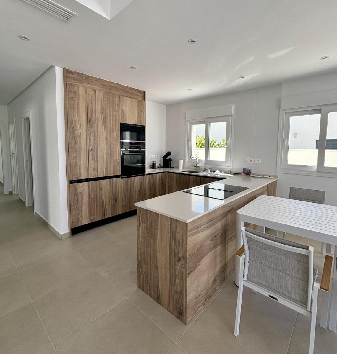 Villa for Sale in Benijófar