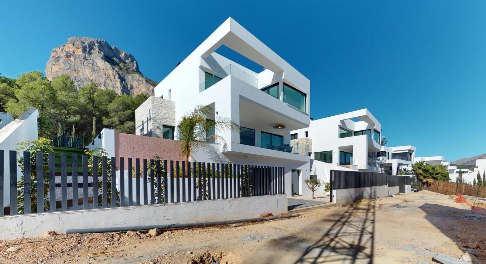 Villa for Sale in Polop