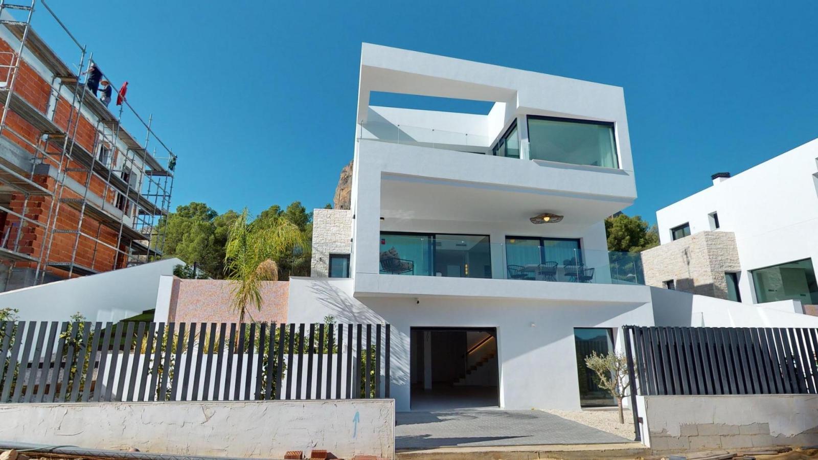 Villa for Sale in Polop