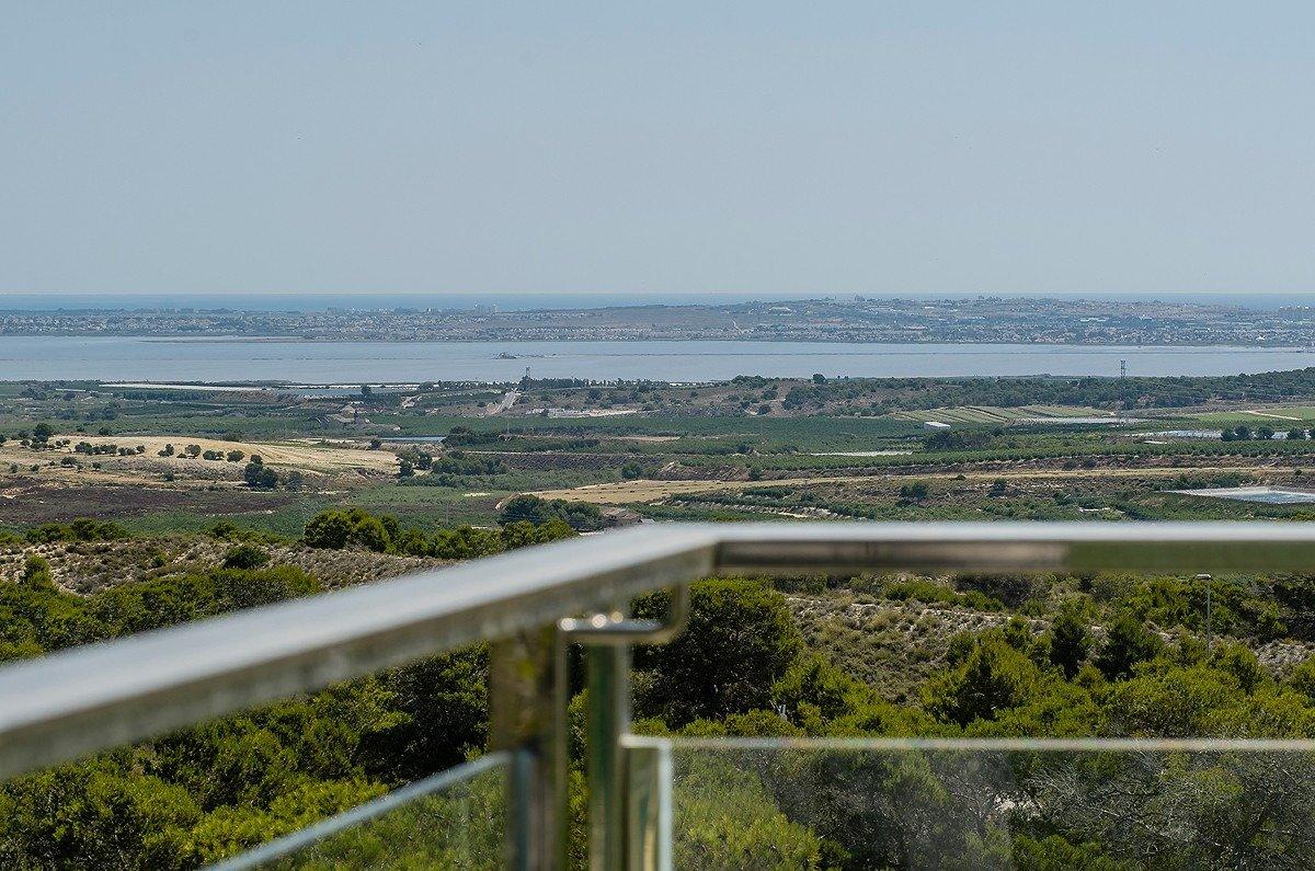 Bungalow for Sale in San Miguel de Salinas