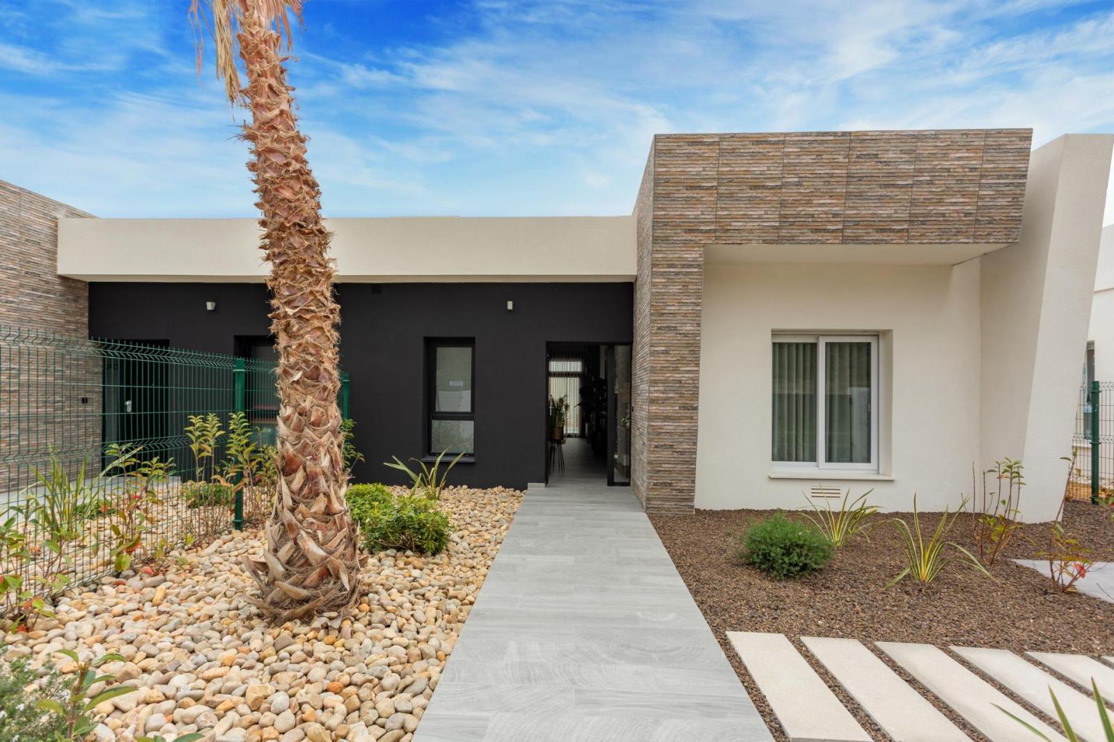 Villa for Sale in Algorfa