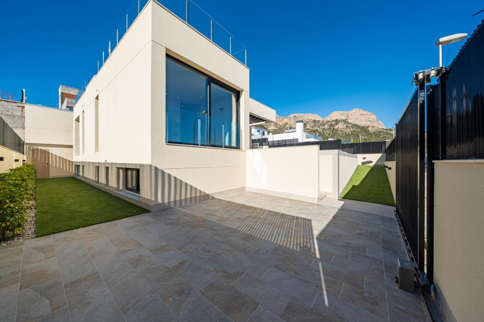 Villa for Sale in Polop
