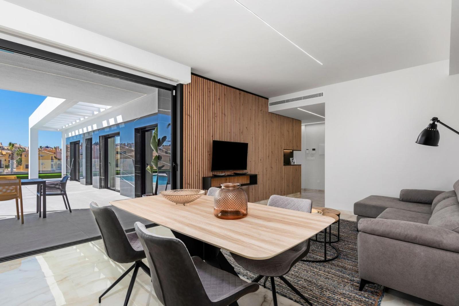 Villa en Venta en Algorfa