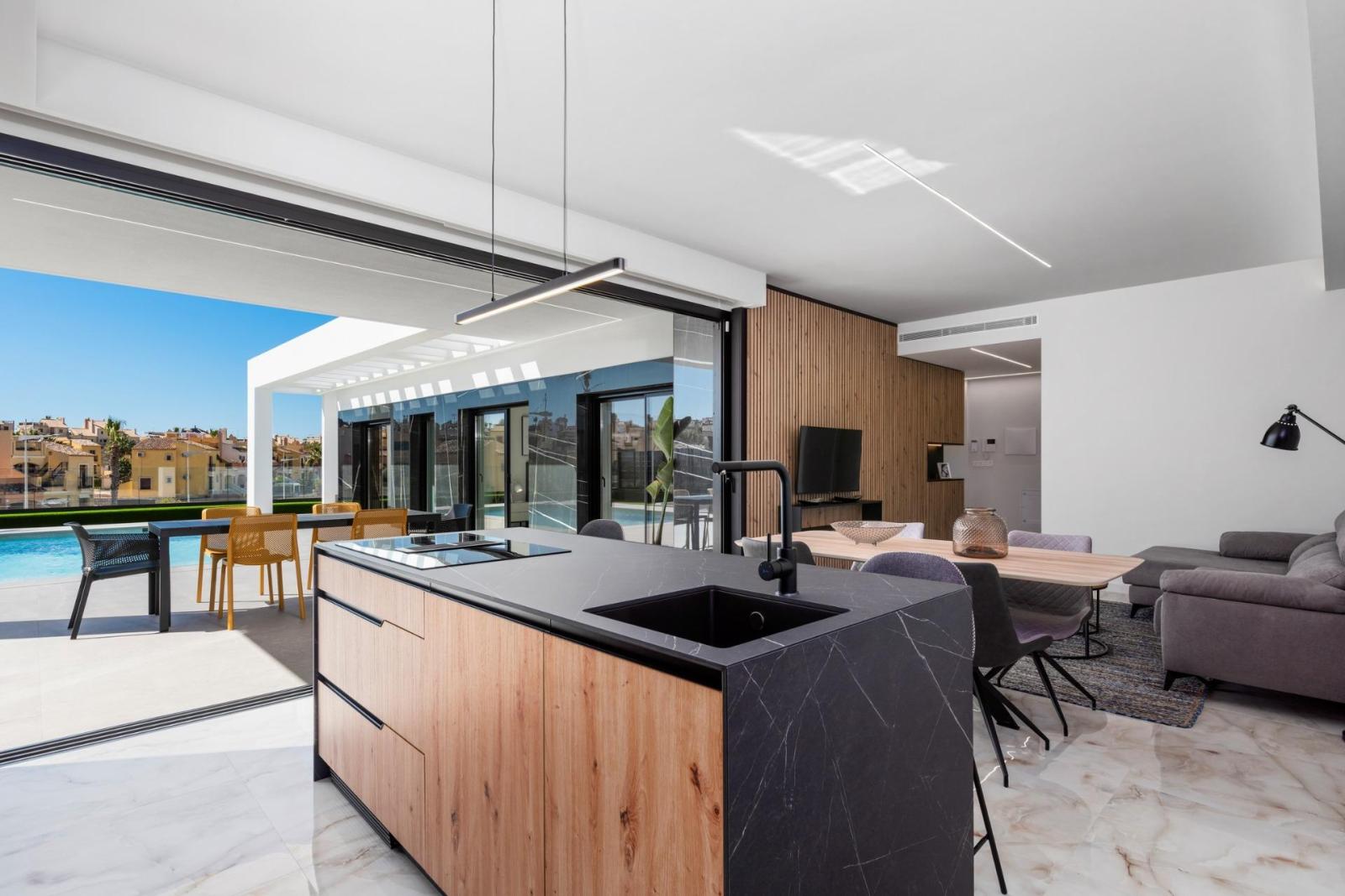 Villa en Venta en Algorfa