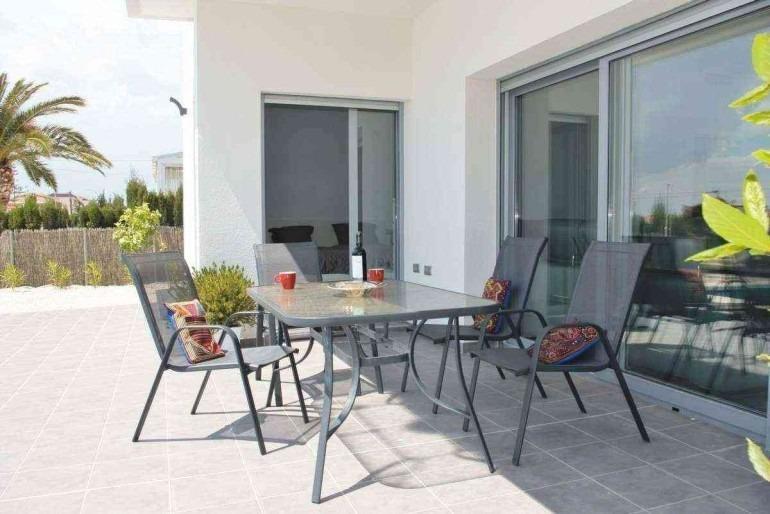 Villa for Sale in Rafal
