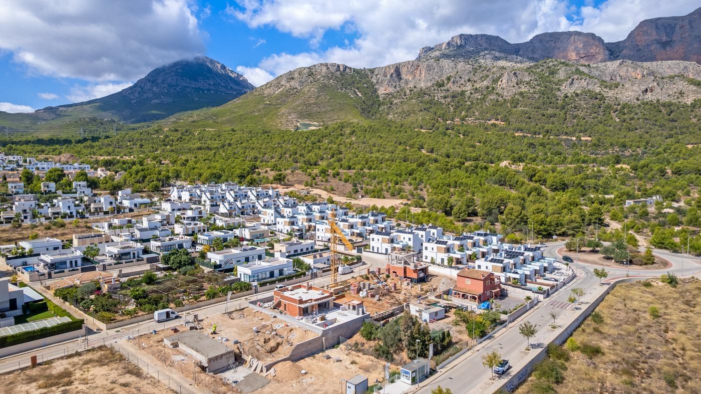 Villa for Sale in Polop
