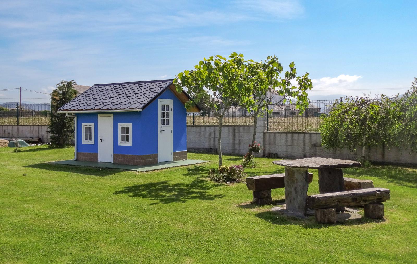 Premise for Sale in Navia