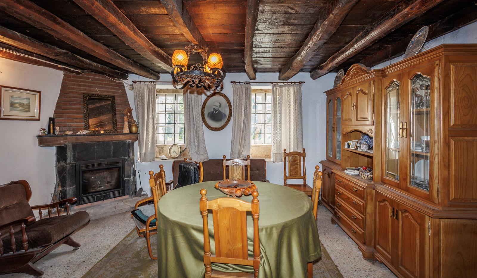 Villa for Sale in Baralla