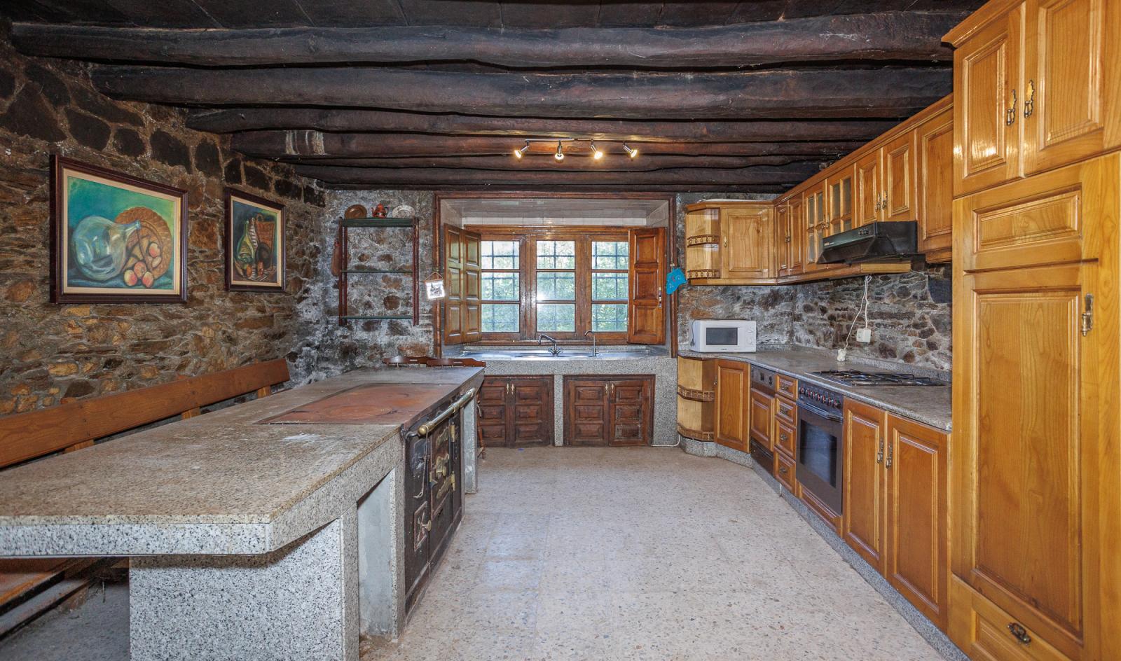 Villa for Sale in Baralla