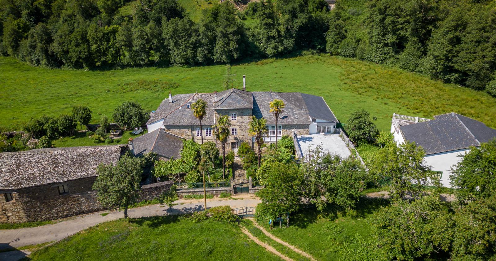 Villa for Sale in Baralla