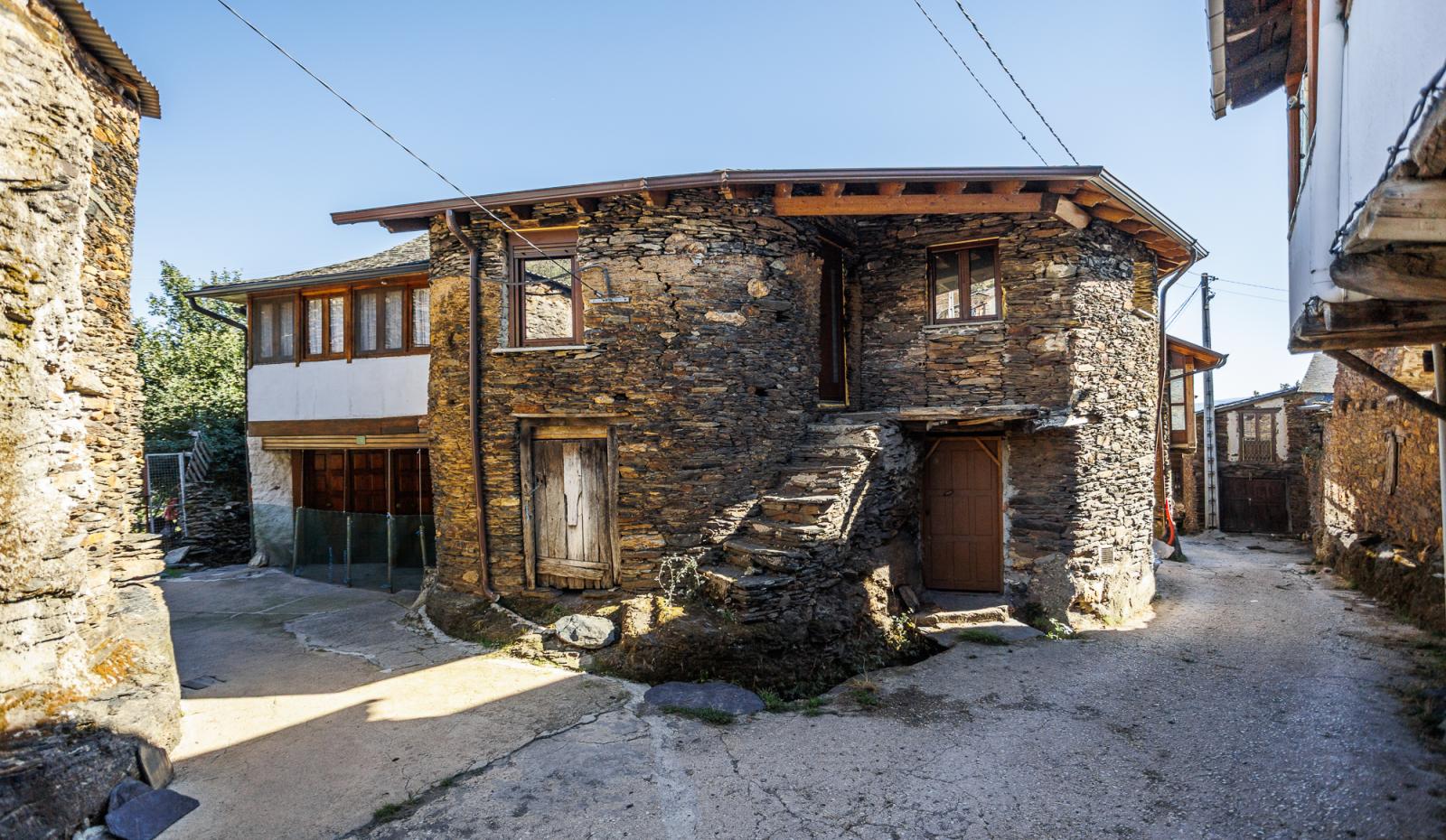 Casa en Venta en Rúa, A