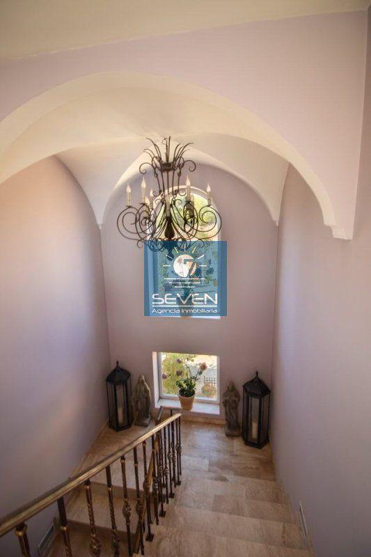Villa for Sale in Almuñécar