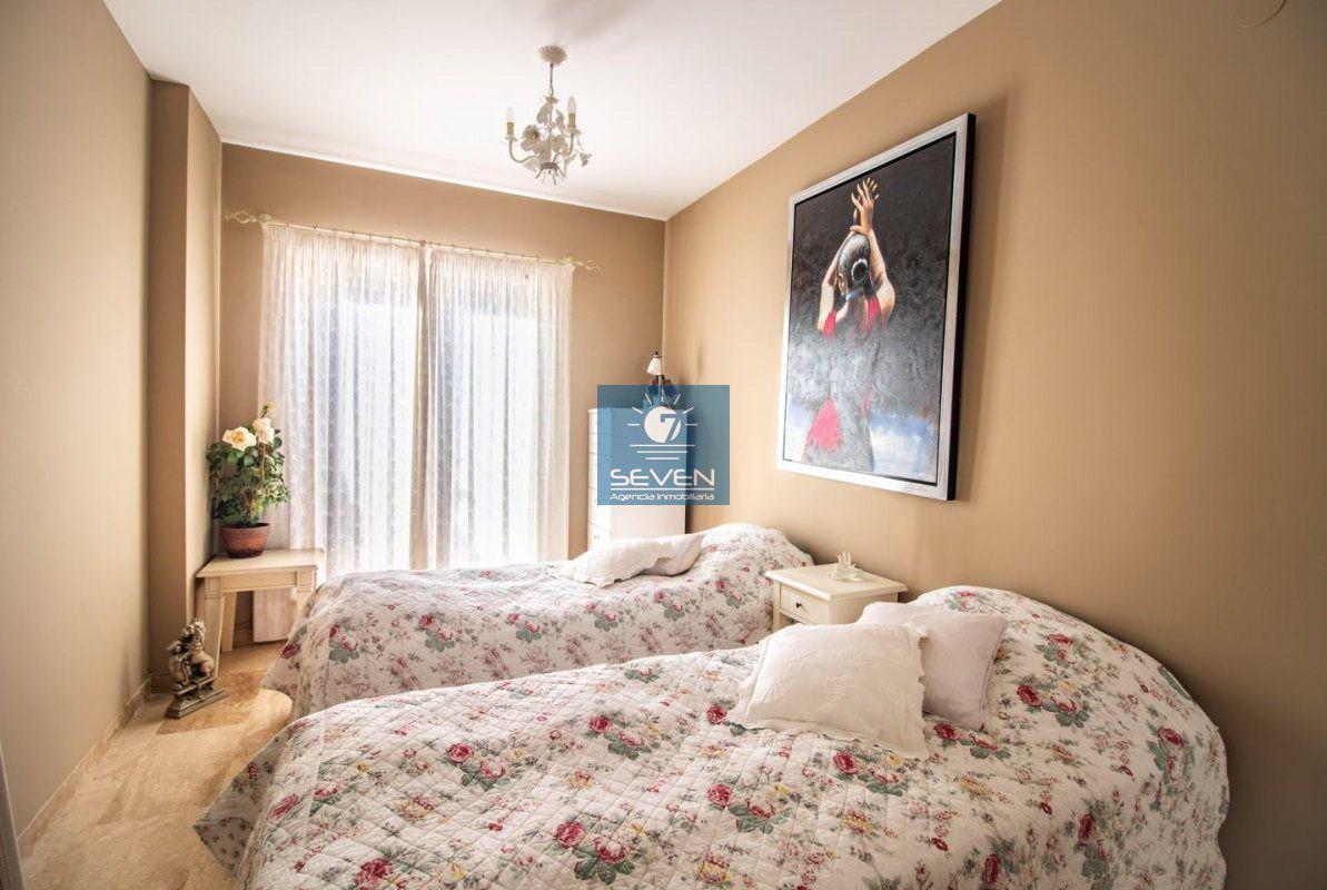 Villa for Sale in Almuñécar