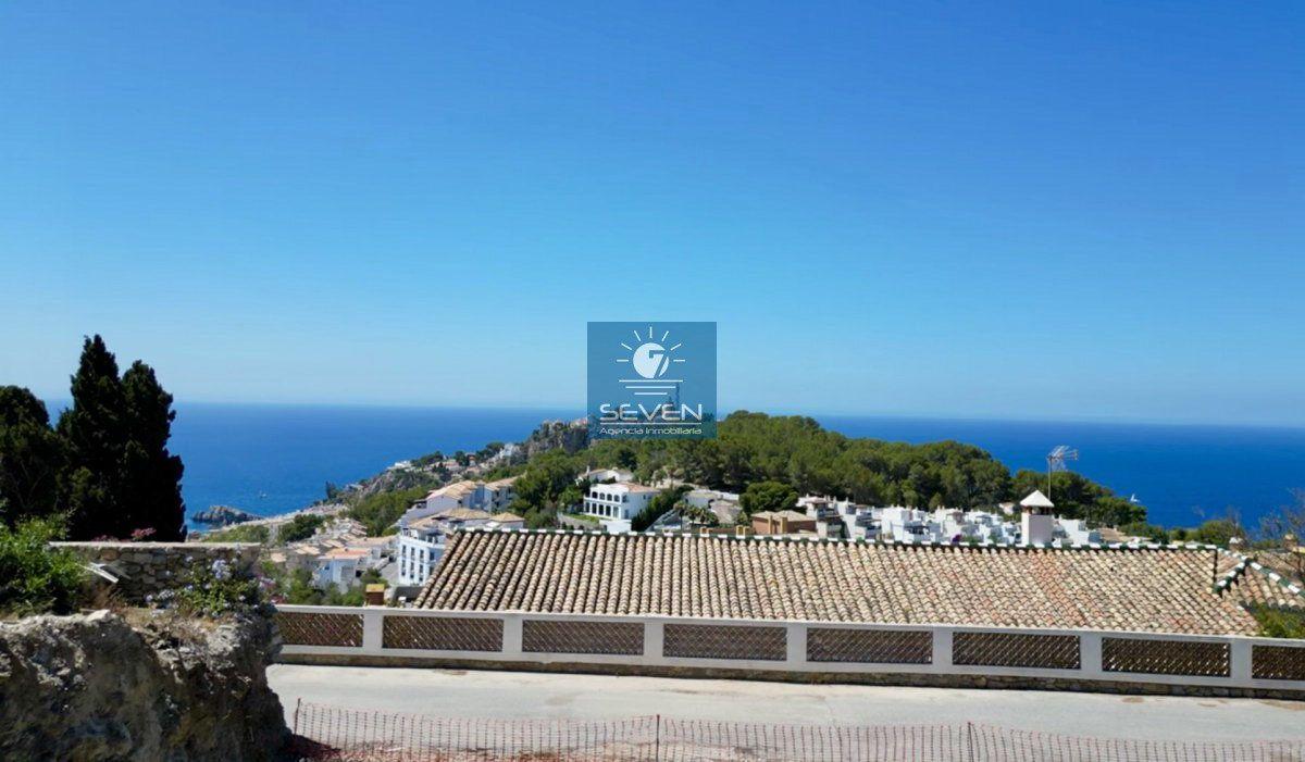 Plot for Sale in Almuñécar