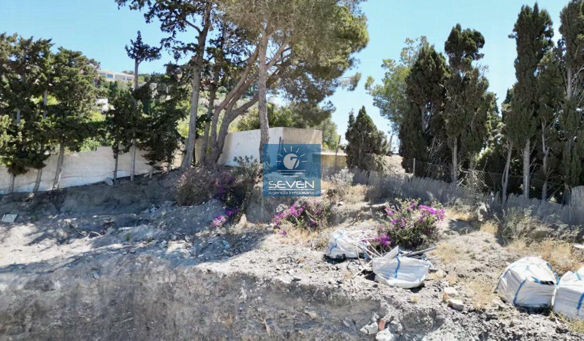 Plot for Sale in Almuñécar