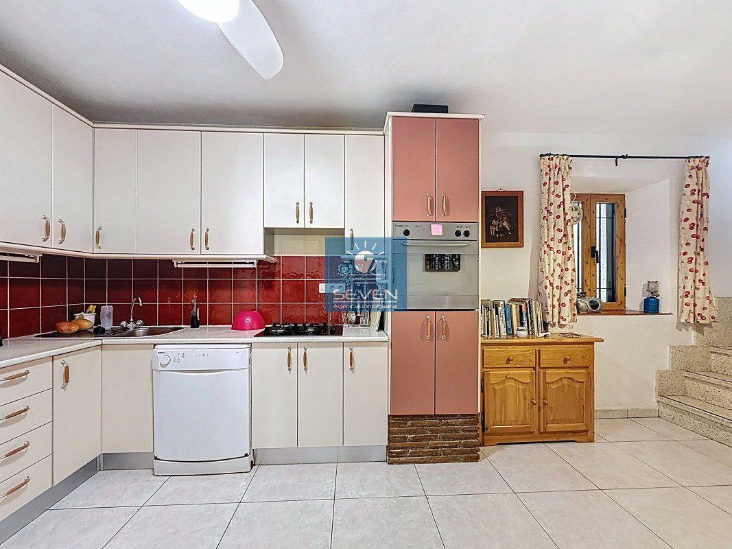 Country Property for Sale in Almuñécar