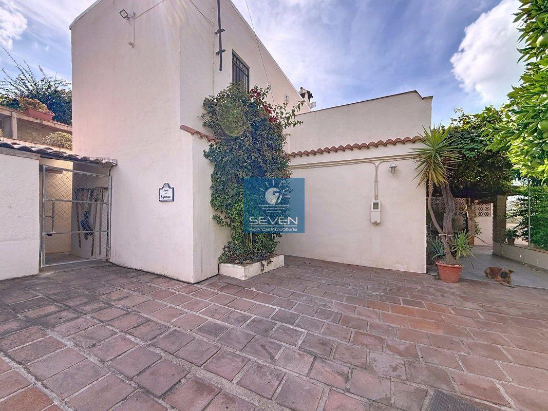 Country Property for Sale in Almuñécar