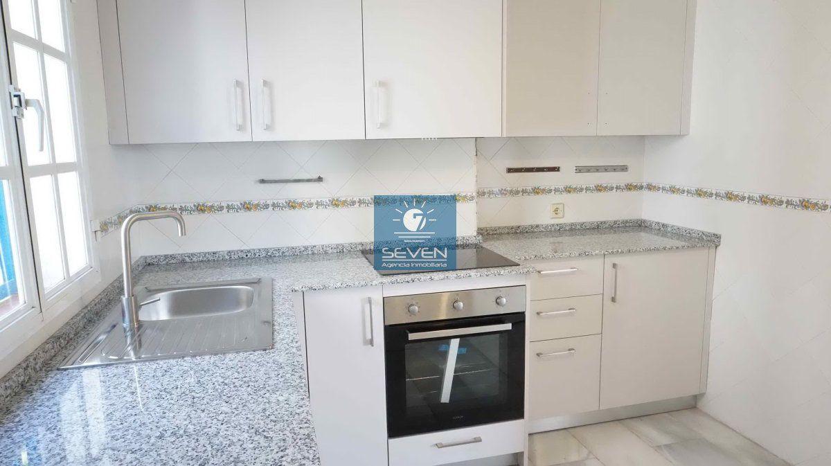 Chalet for Sale in Almuñécar