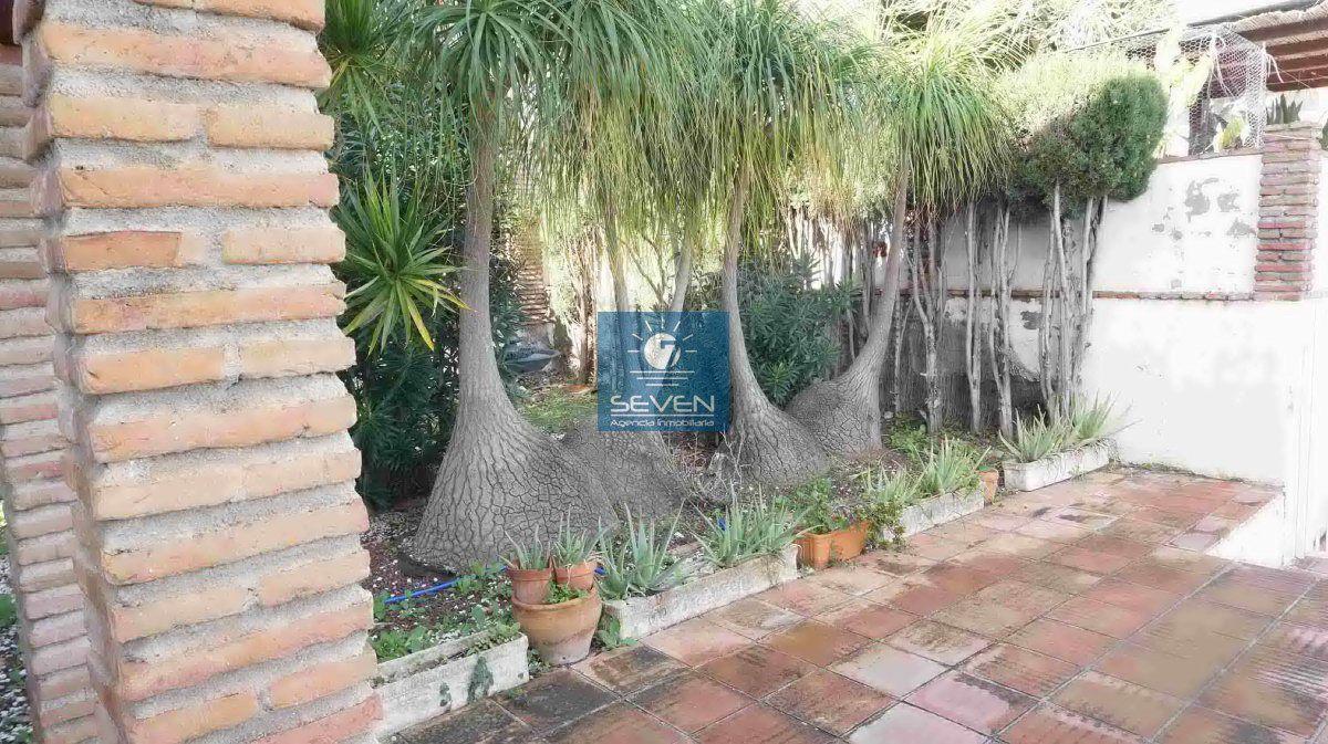 Chalet for Sale in Almuñécar