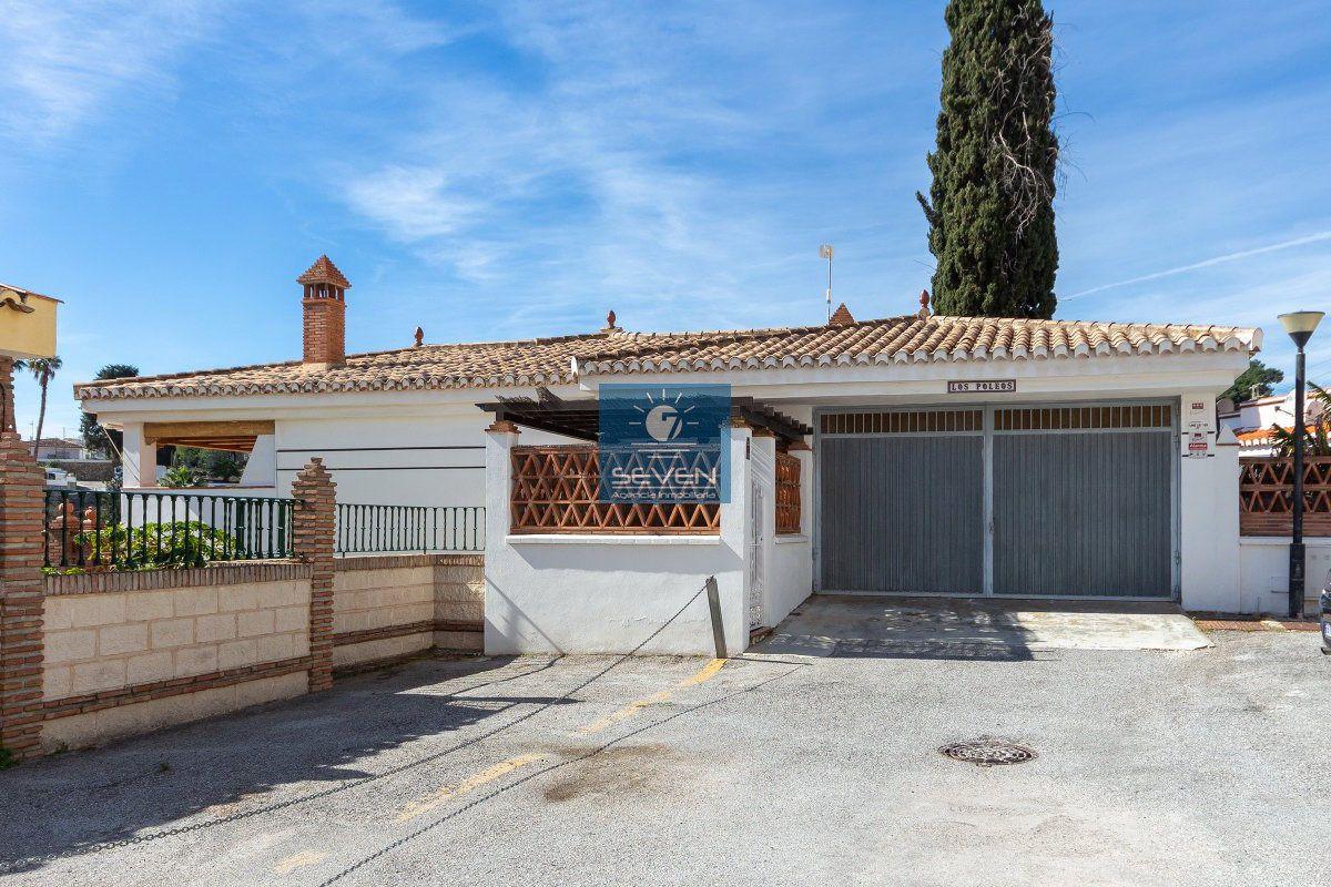 Villa for Sale in Almuñécar