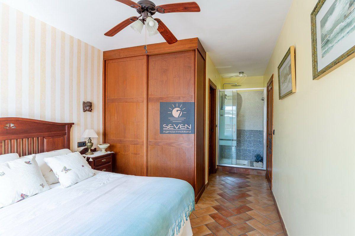 Villa for Sale in Almuñécar