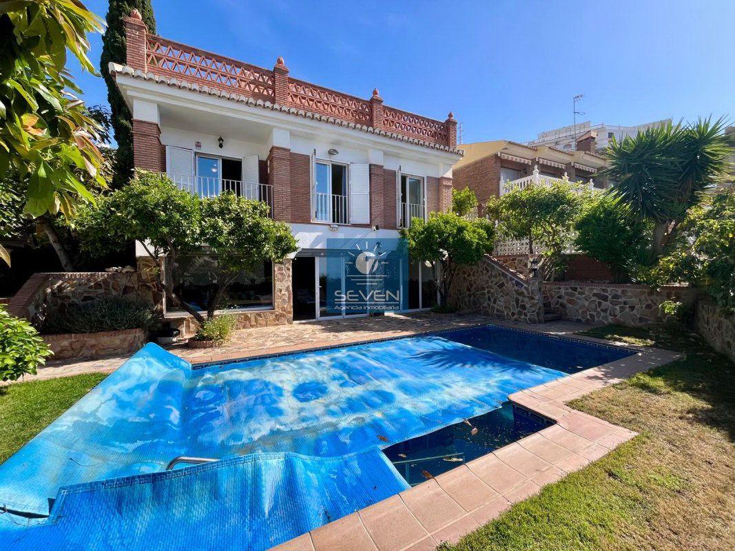 Villa for Sale in Almuñécar