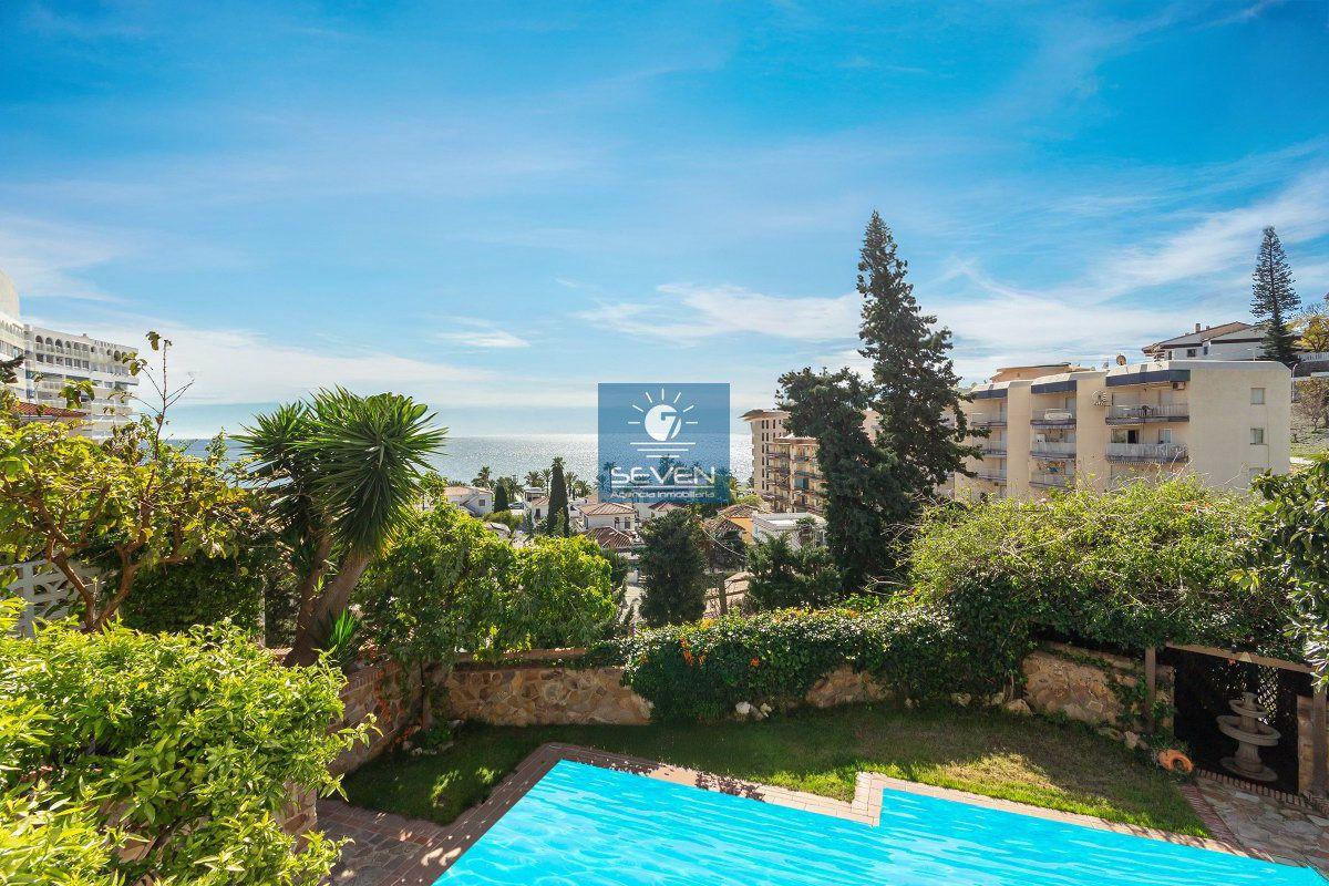 Villa for Sale in Almuñécar