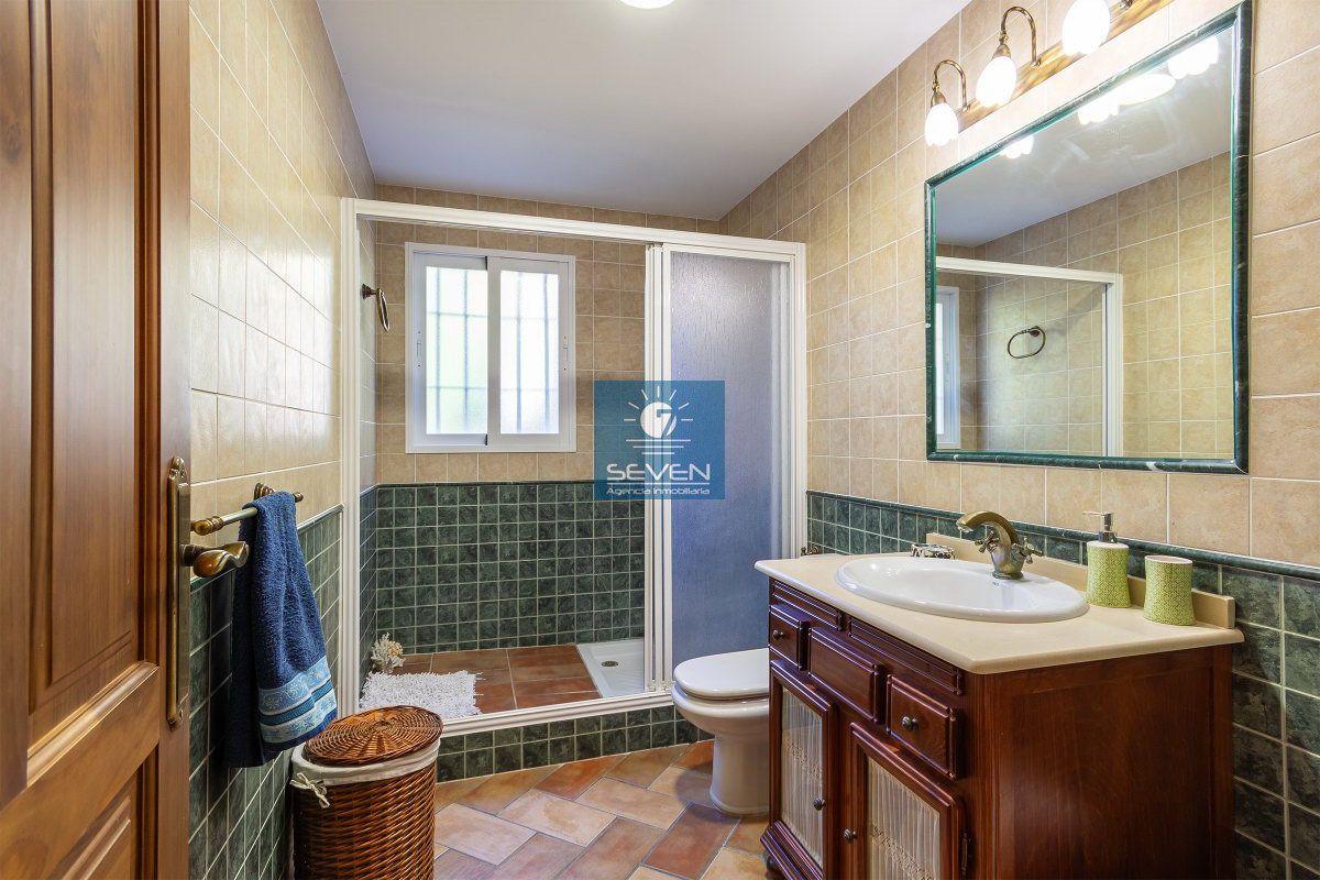 Villa for Sale in Almuñécar
